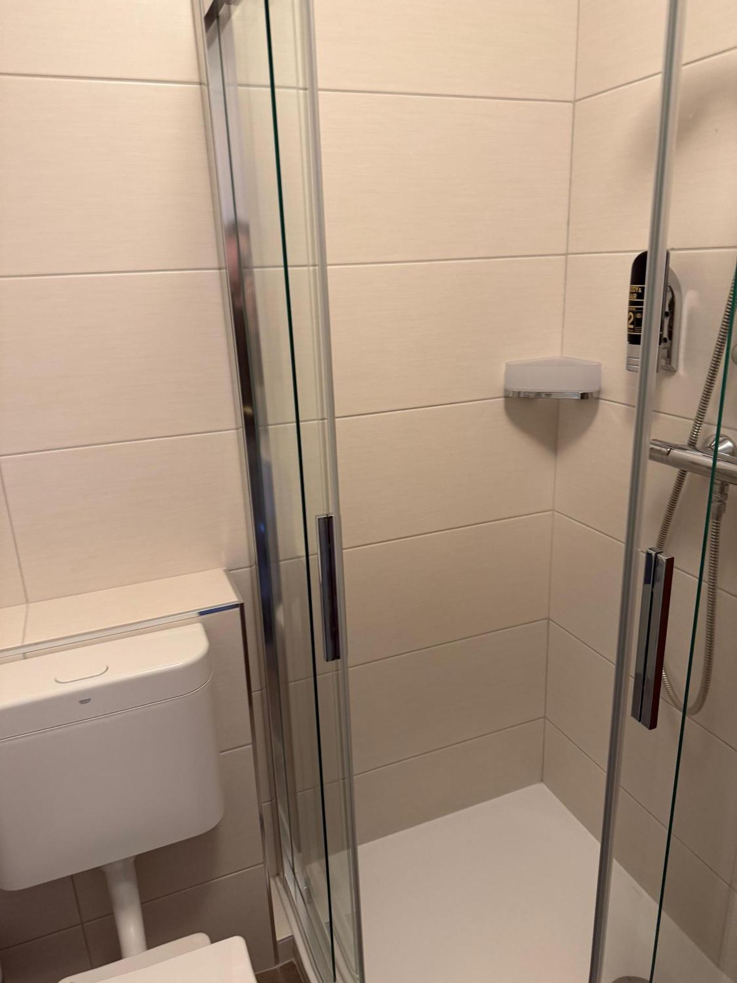 נורדייך Hotel Nordseegruss מראה חיצוני תמונה